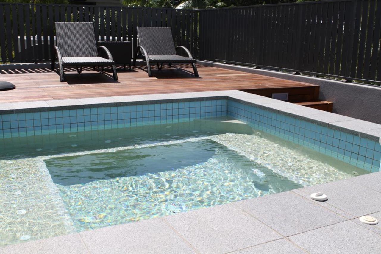 Aparthotel Coconut Grove Port Douglas Esterno foto