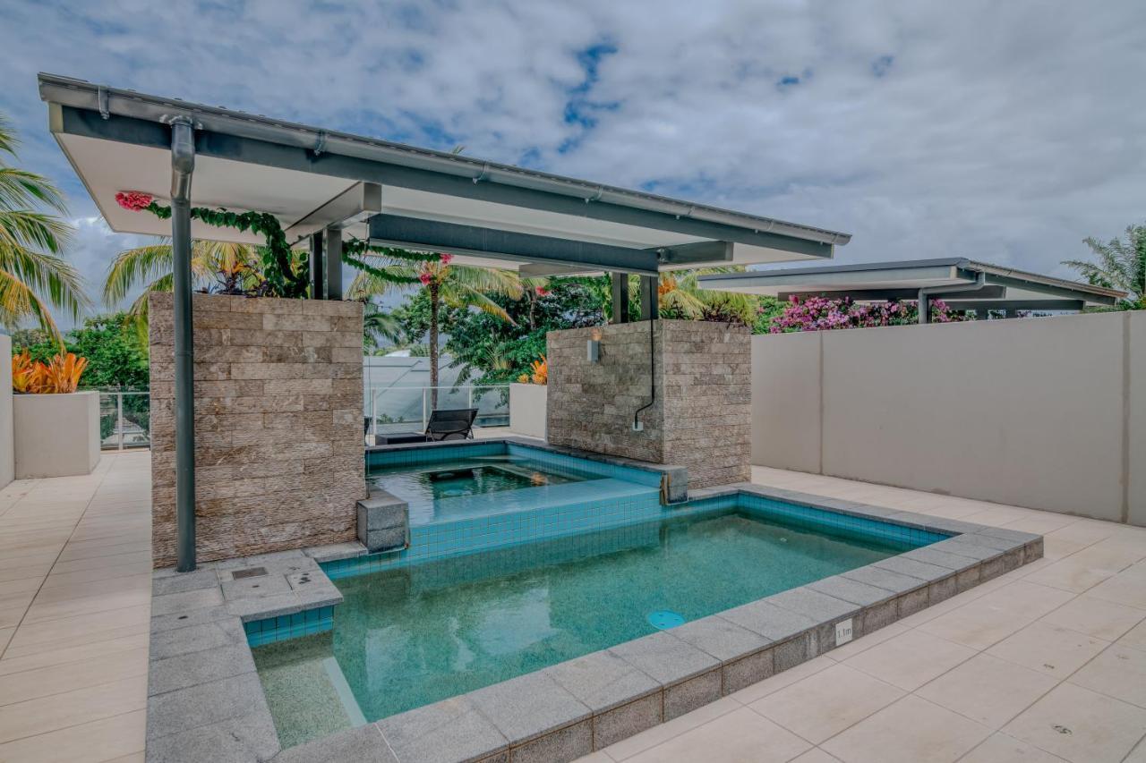 Aparthotel Coconut Grove Port Douglas Esterno foto