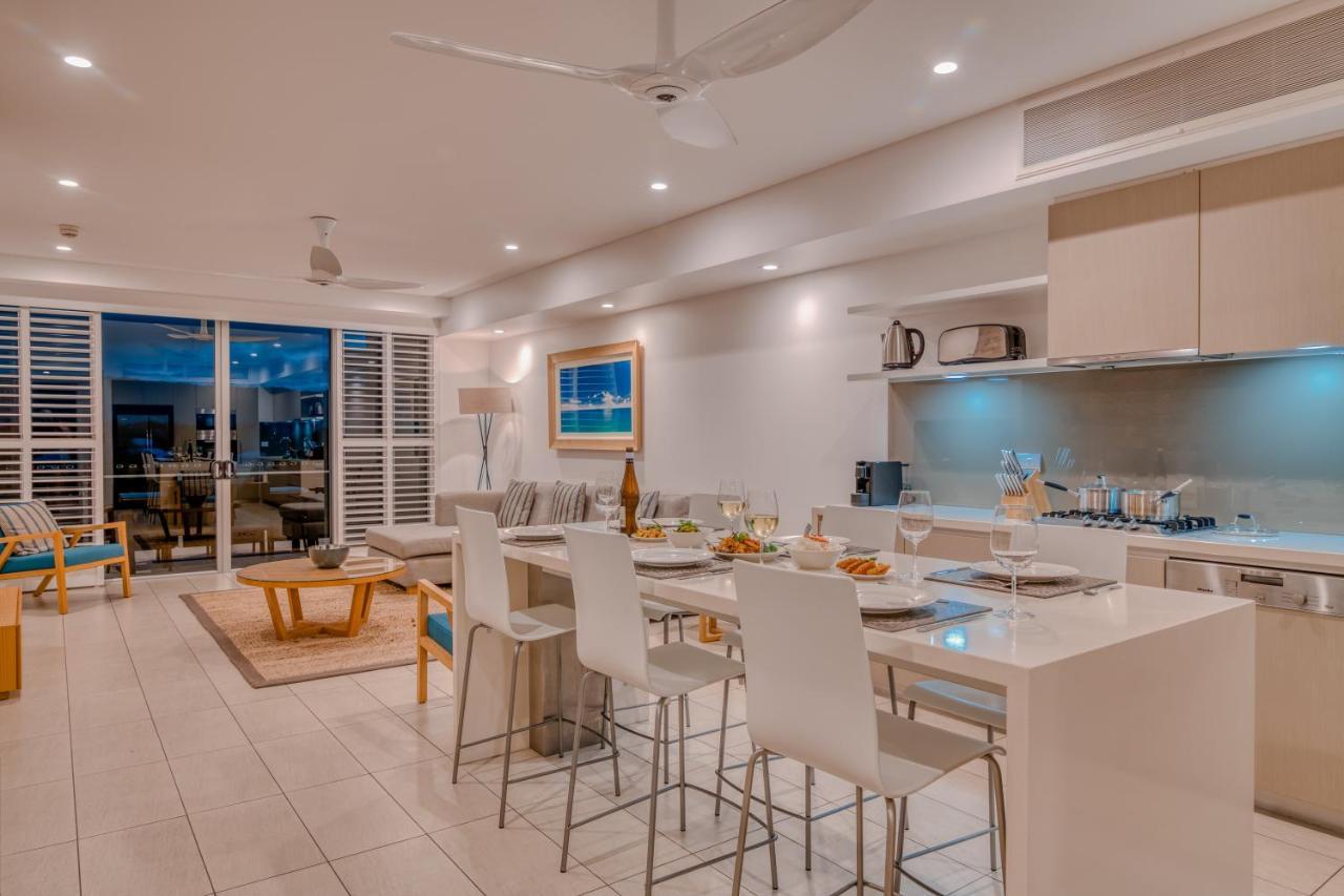 Aparthotel Coconut Grove Port Douglas Esterno foto