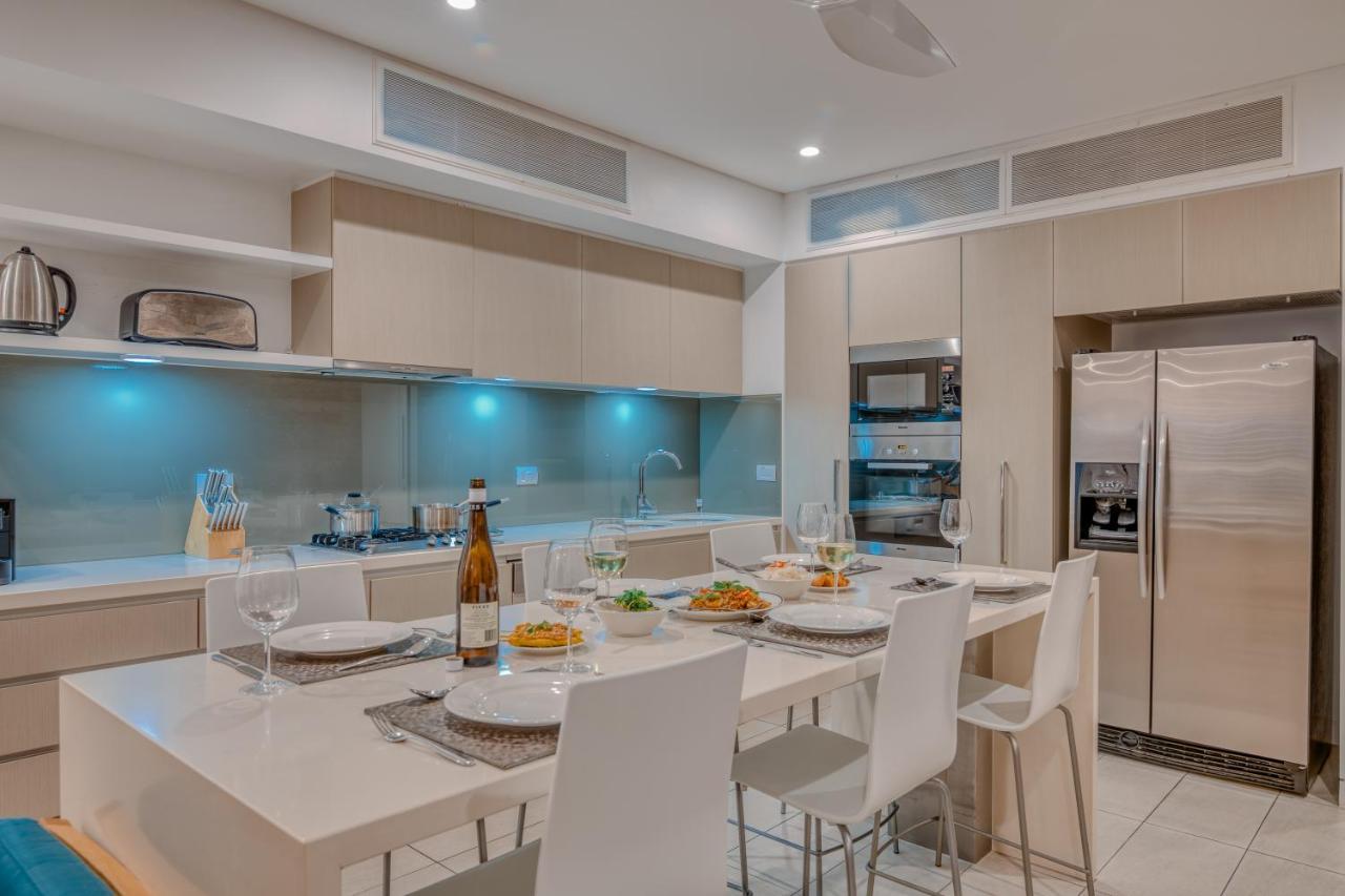 Aparthotel Coconut Grove Port Douglas Esterno foto