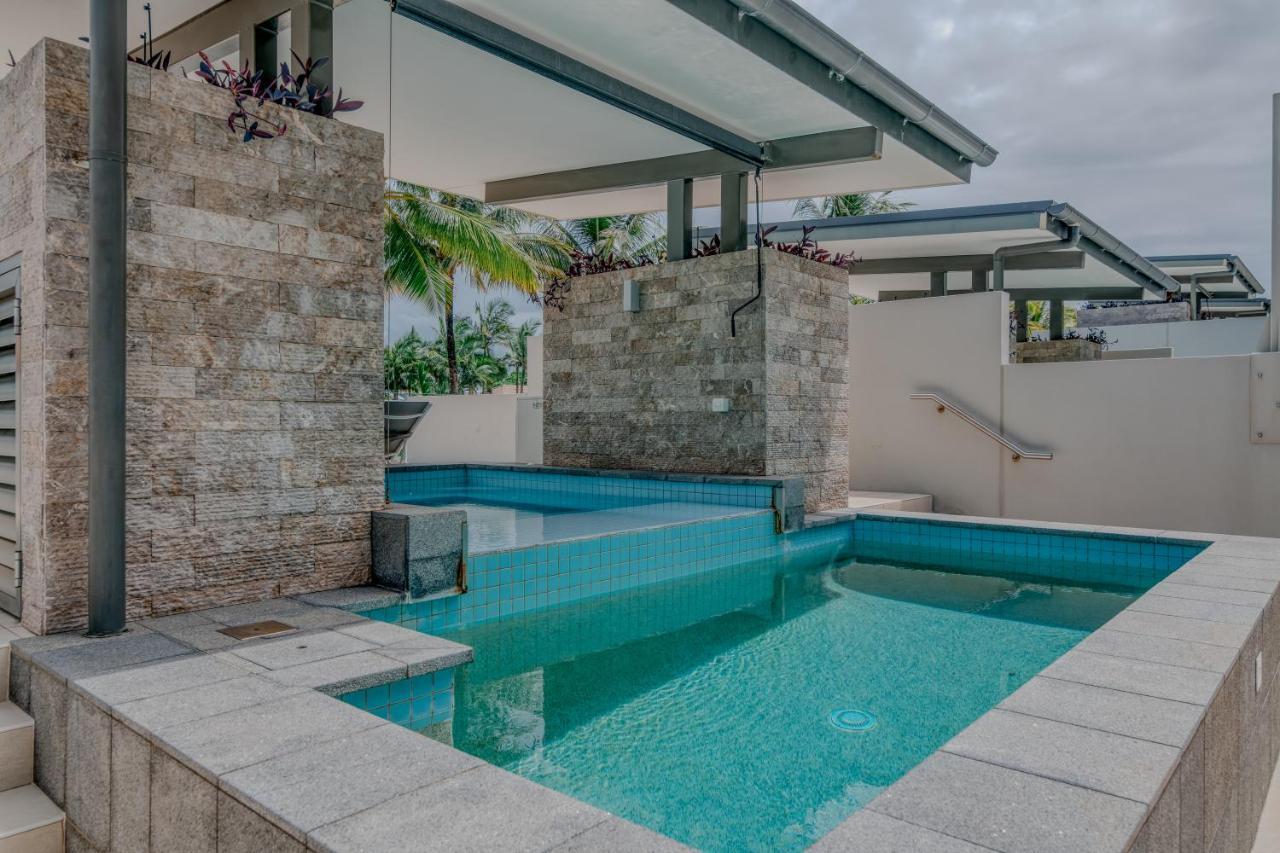 Aparthotel Coconut Grove Port Douglas Esterno foto