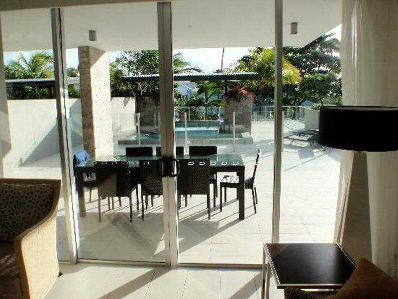 Aparthotel Coconut Grove Port Douglas Esterno foto